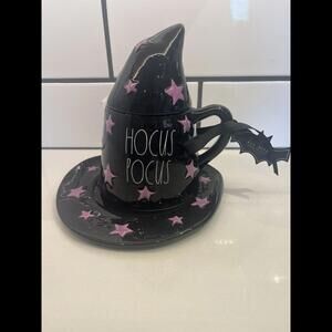 NWT Rae Dunn Hocus Pocus Witch Shaped Mug With Topper And Saucer